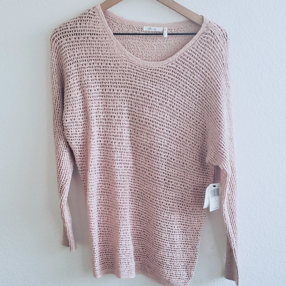 NWT! Boutique Knit Top - Picture 4 of 6